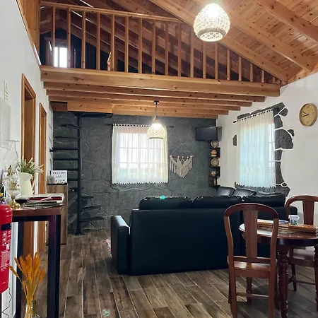 Casa Do Salgueiro Holiday home Calheta (Azores)